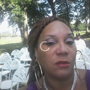 Meet your Posher, Marilyn